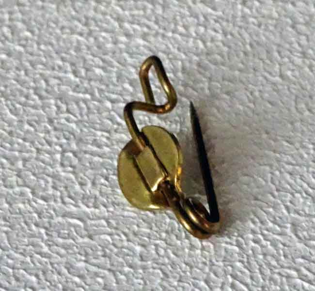 broschennadel klein19mm vonunten