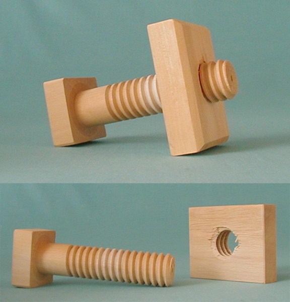 0005 Schrankschraube aus Holz