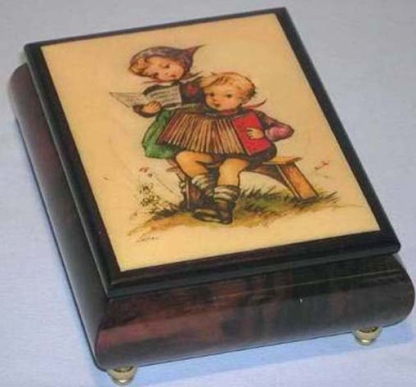 100-02-02, Kinderbild Hilde, Musikwerkgrösse 18 Tonzähne
