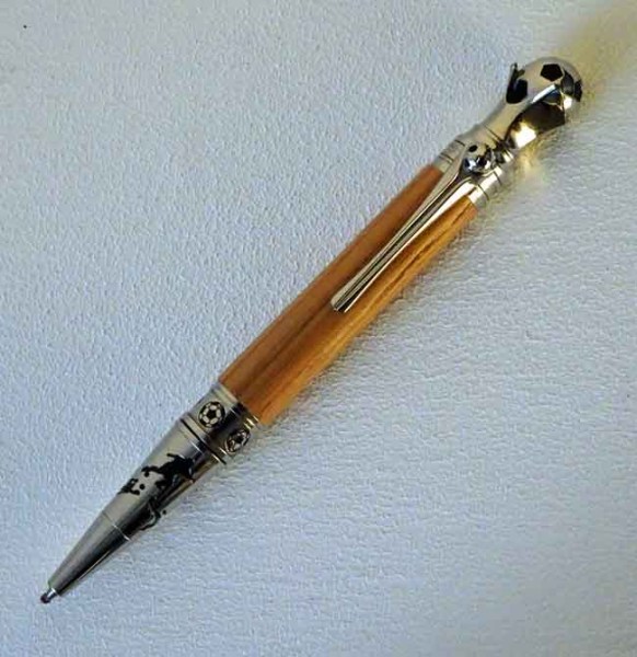 drehkugelschreiber-fussballchromglanz-eichenholz