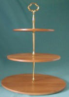 etagere-kirschbaum-goldfarben