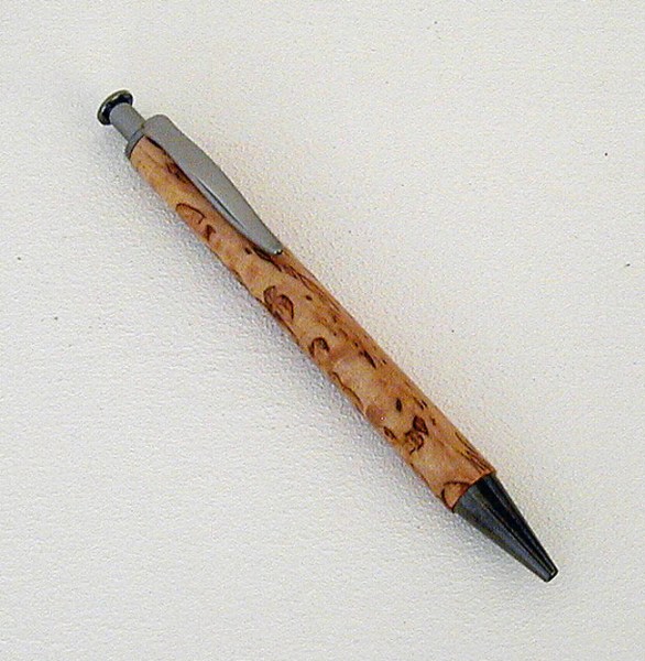 klickkugelschreiberlongwood-blacktitanium-karelischebirke