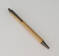 klickkugelschreiber-miracle-gunmetall-eschenholz