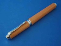 rollerpenn-manager-chrom-apfelholz