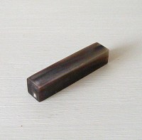 watussirind-hornstab-dunkel-75mmx15mmx15mm